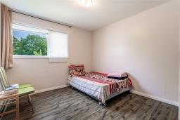 411 Hudson Street, Winnipeg, MB R3T0R1 Photo 12