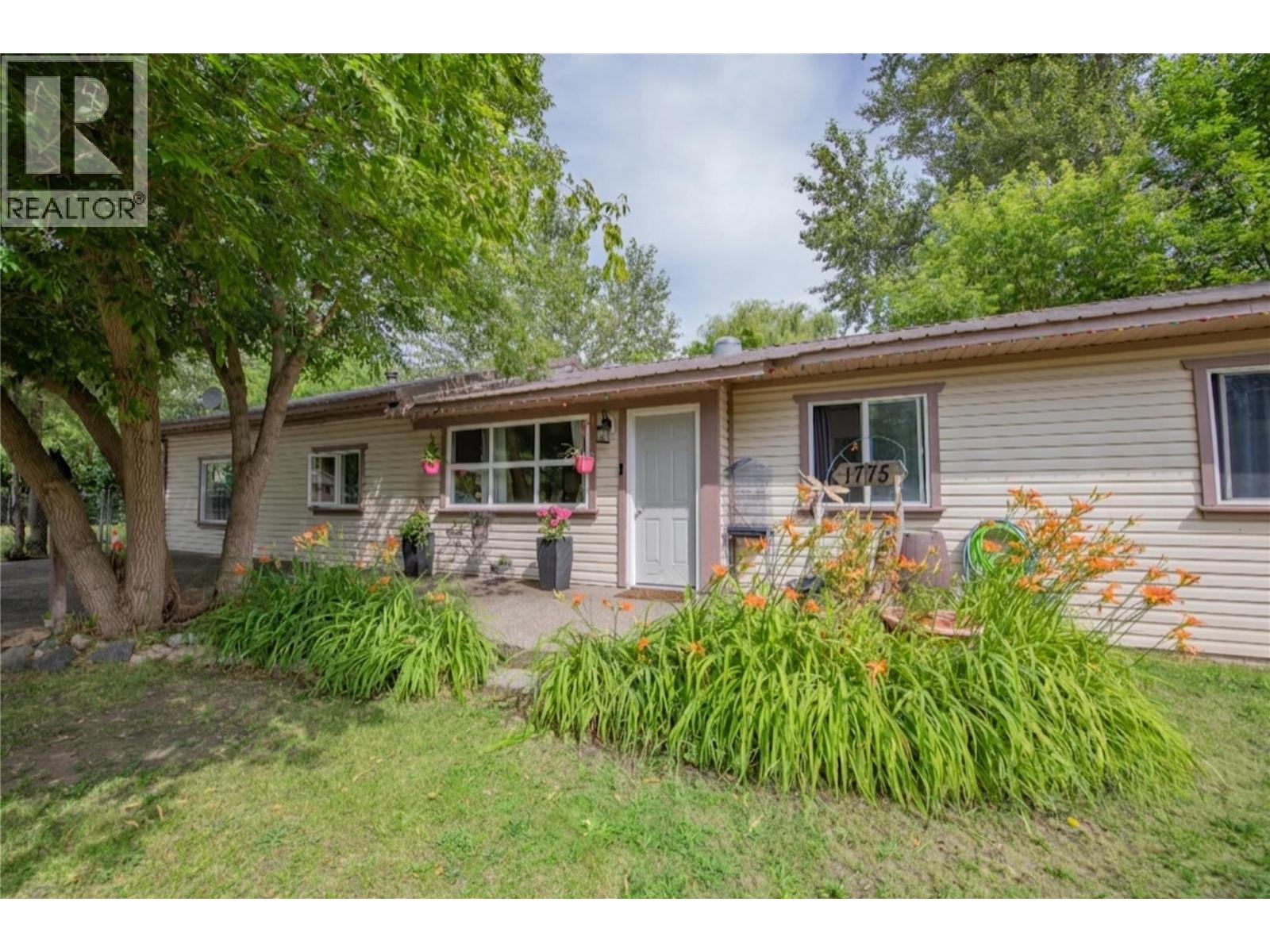 1775 Maple Street - Image 4