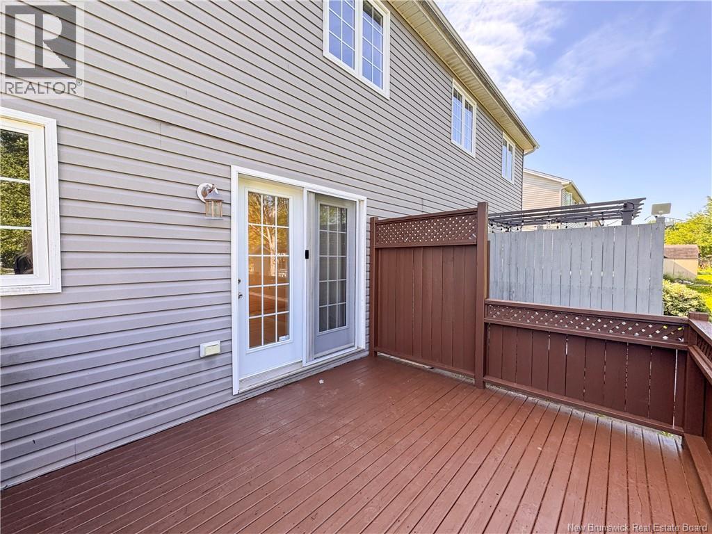 39 Christopher Crescent - 42