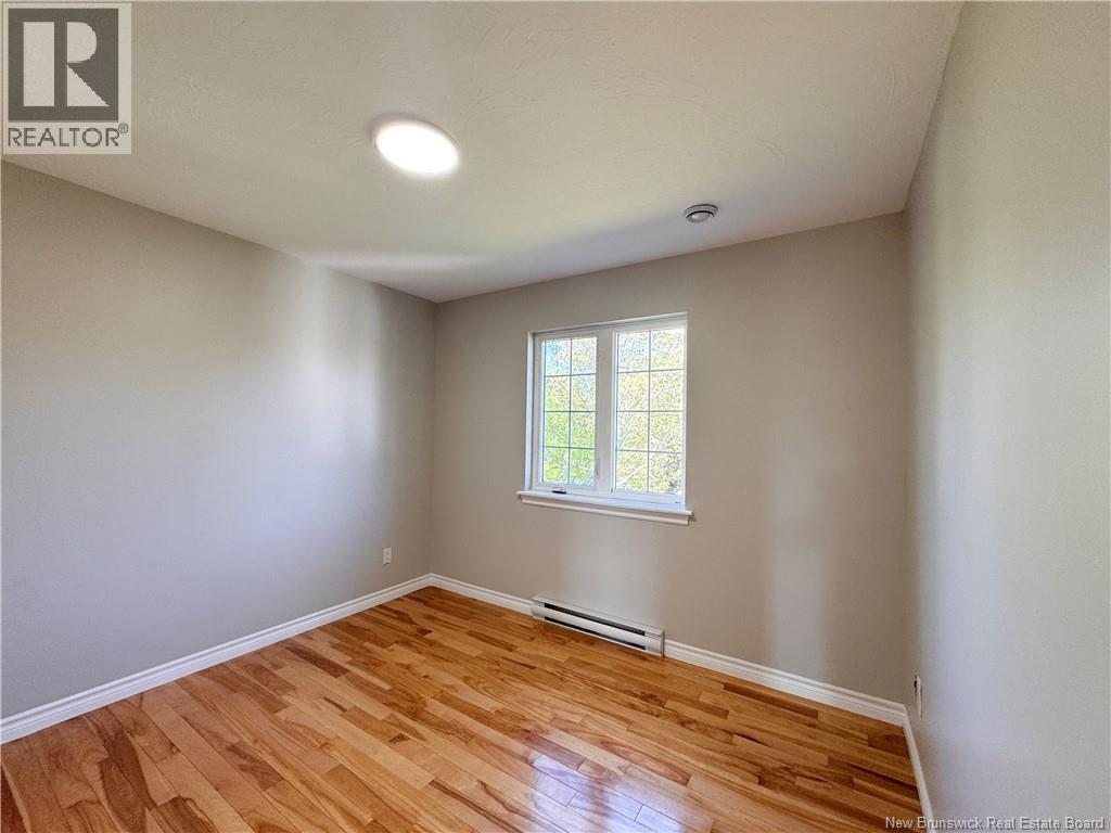 39 Christopher Crescent - 25