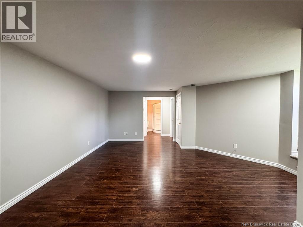 39 Christopher Crescent - 38