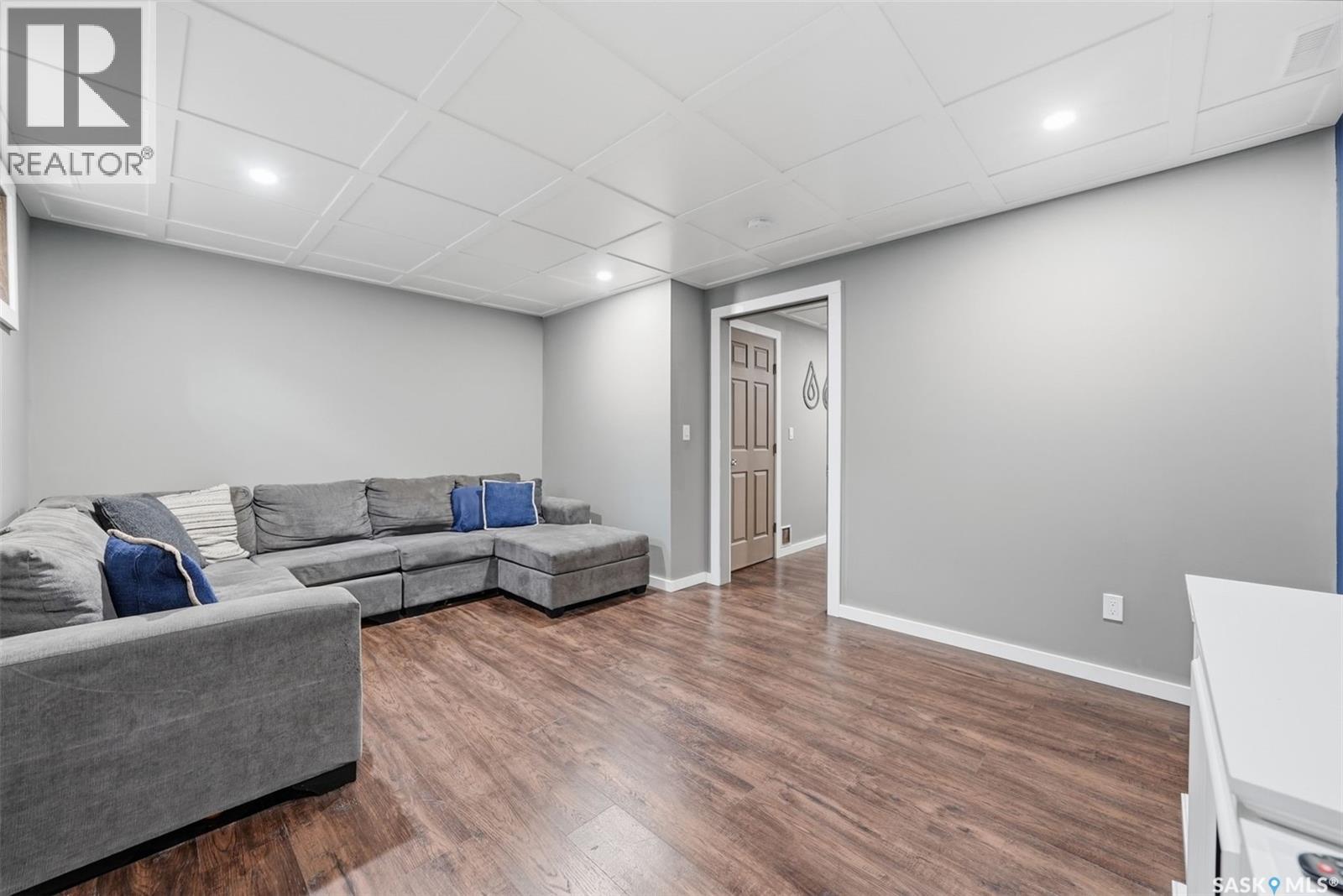 #35 202 McKague CRESCENT - Image 23