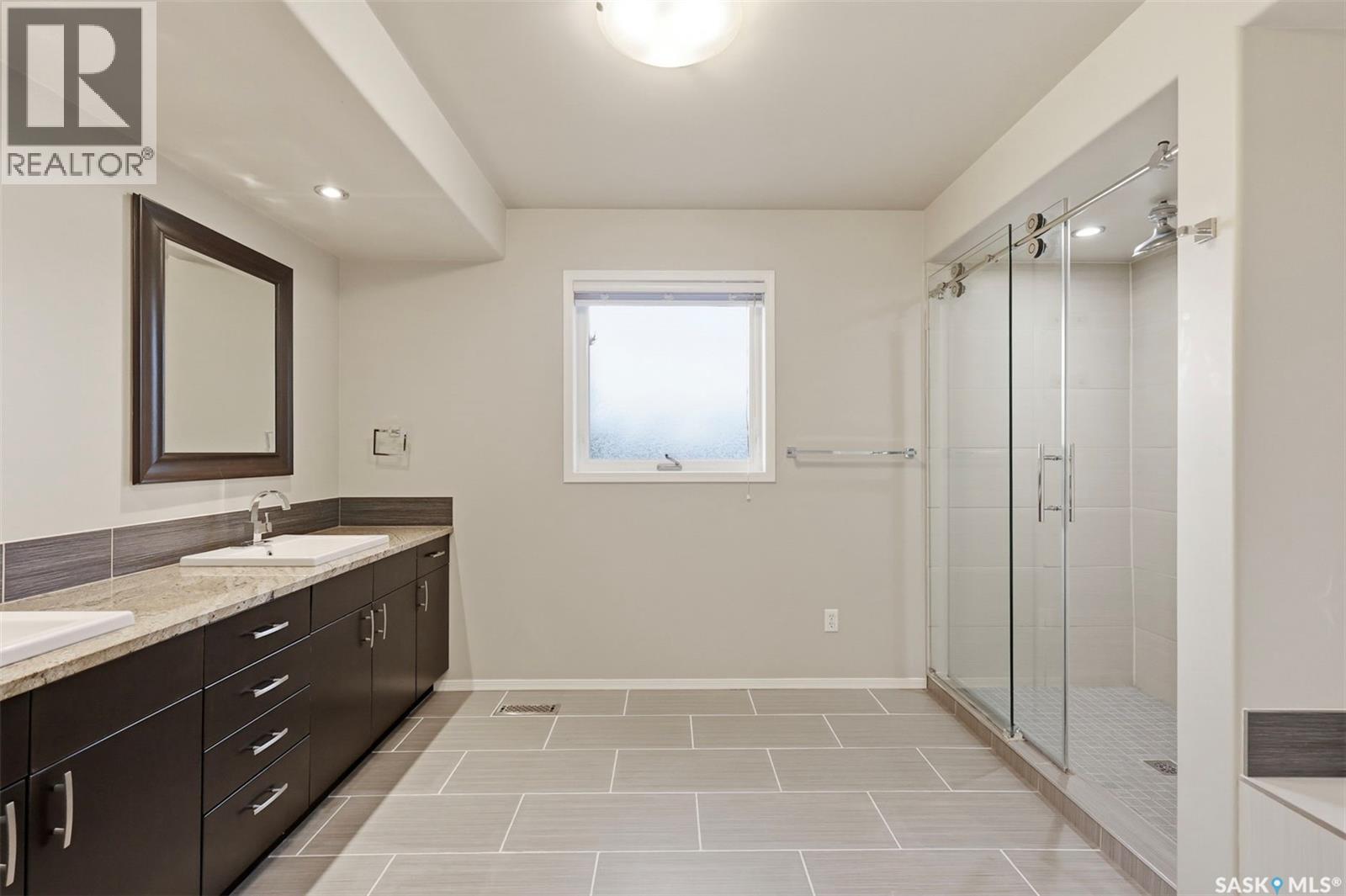 310 Chotem CRESCENT - Image 25