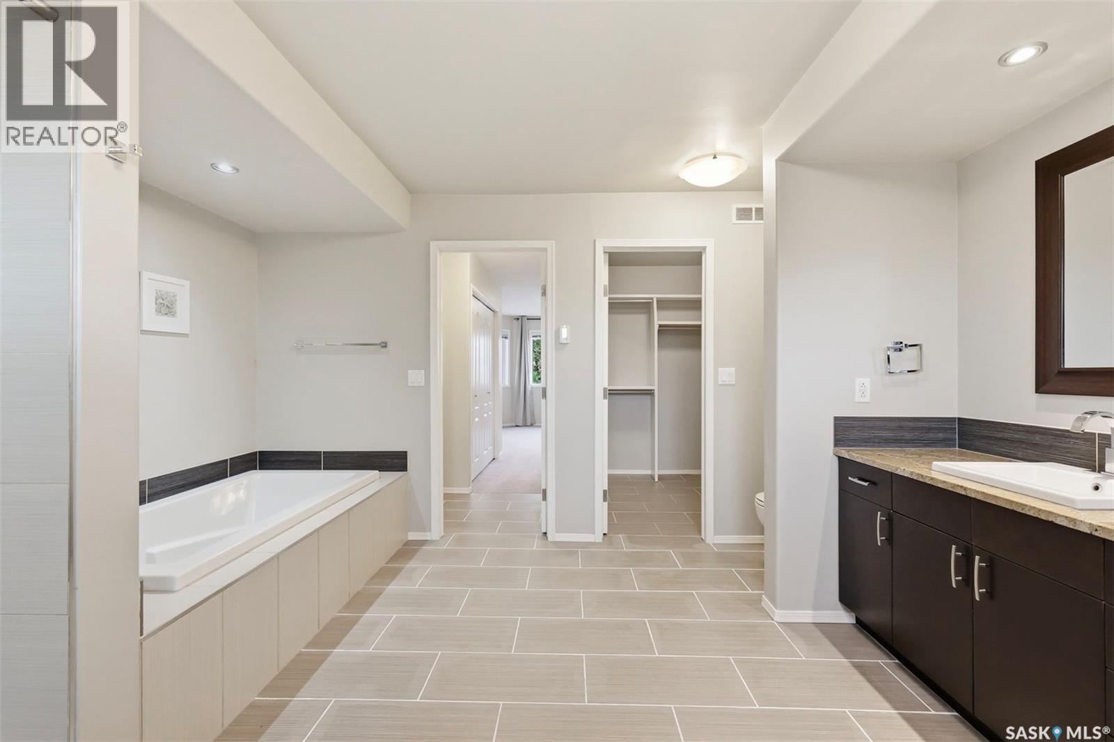 310 Chotem CRESCENT - Image 26