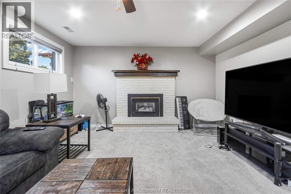 100 ARGYLE CRESCENT - Image 33