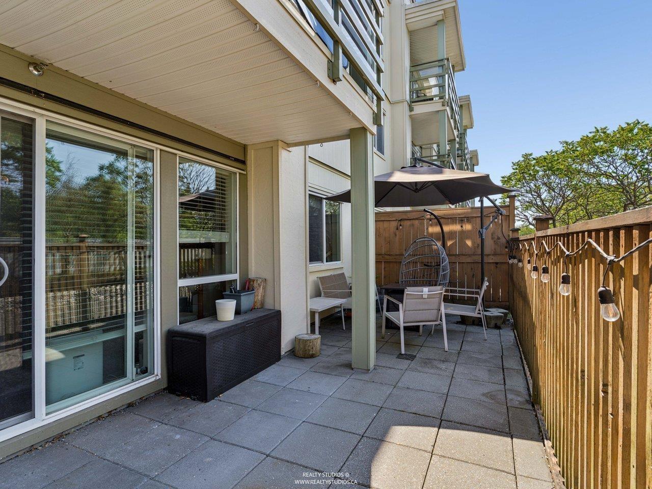 Property for sale at 215 15735 CROYDON DRIVE