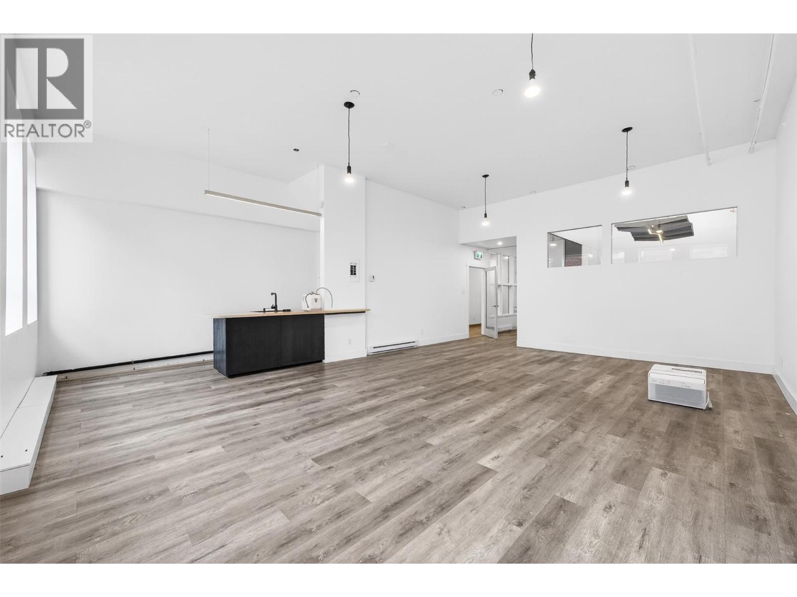 2 533 Baker Street, Nelson