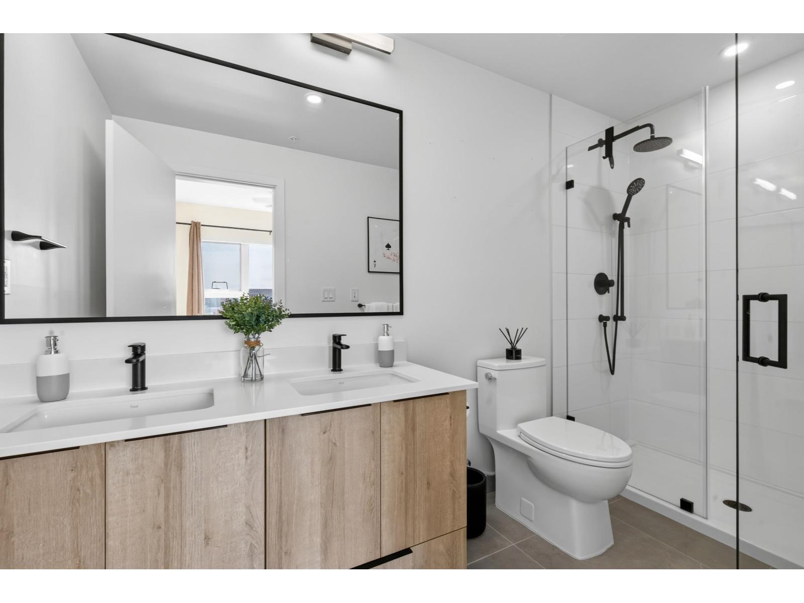 A521 7980 206A STREET, Langley