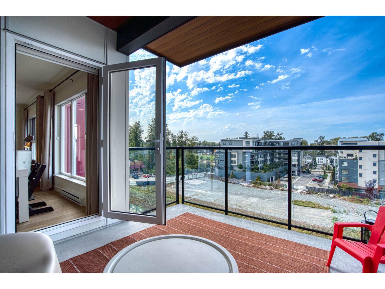 A521 7980 206A STREET, Langley