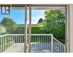 15 820 Kiwanis Way, Gibsons, BC V0N1V9 Photo 14