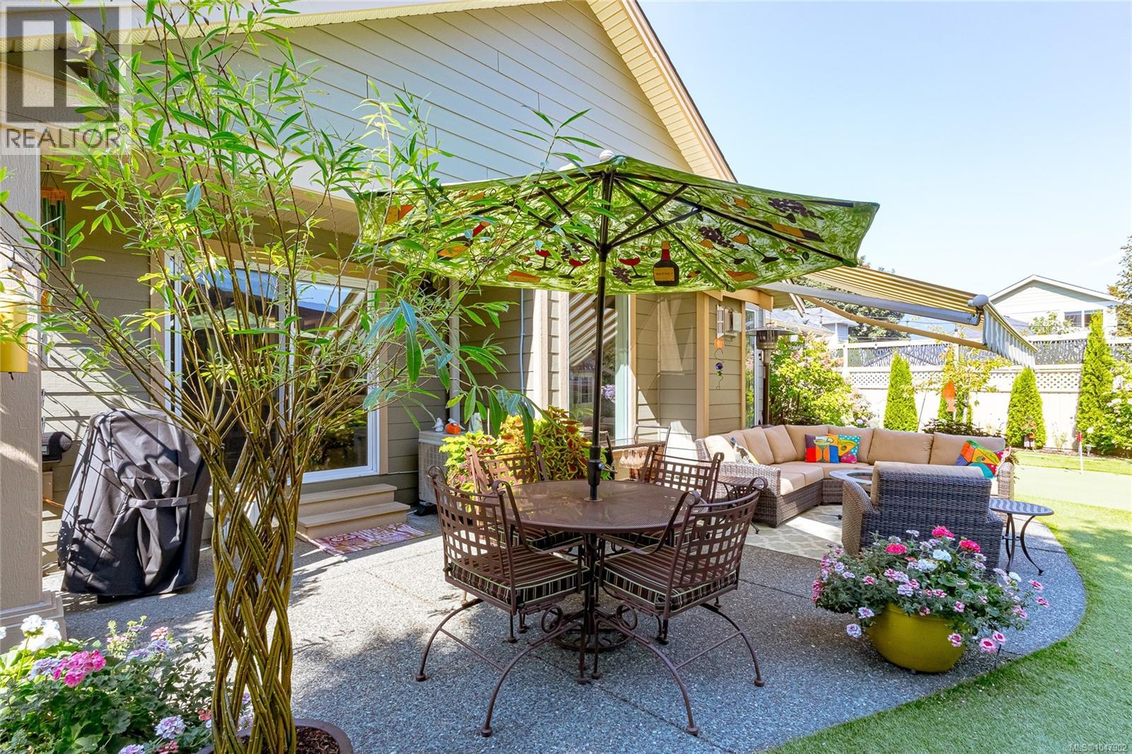 5967 Tower Pl - Image 33