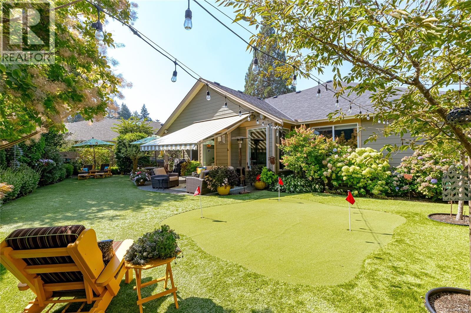 5967 Tower Pl - Image 39