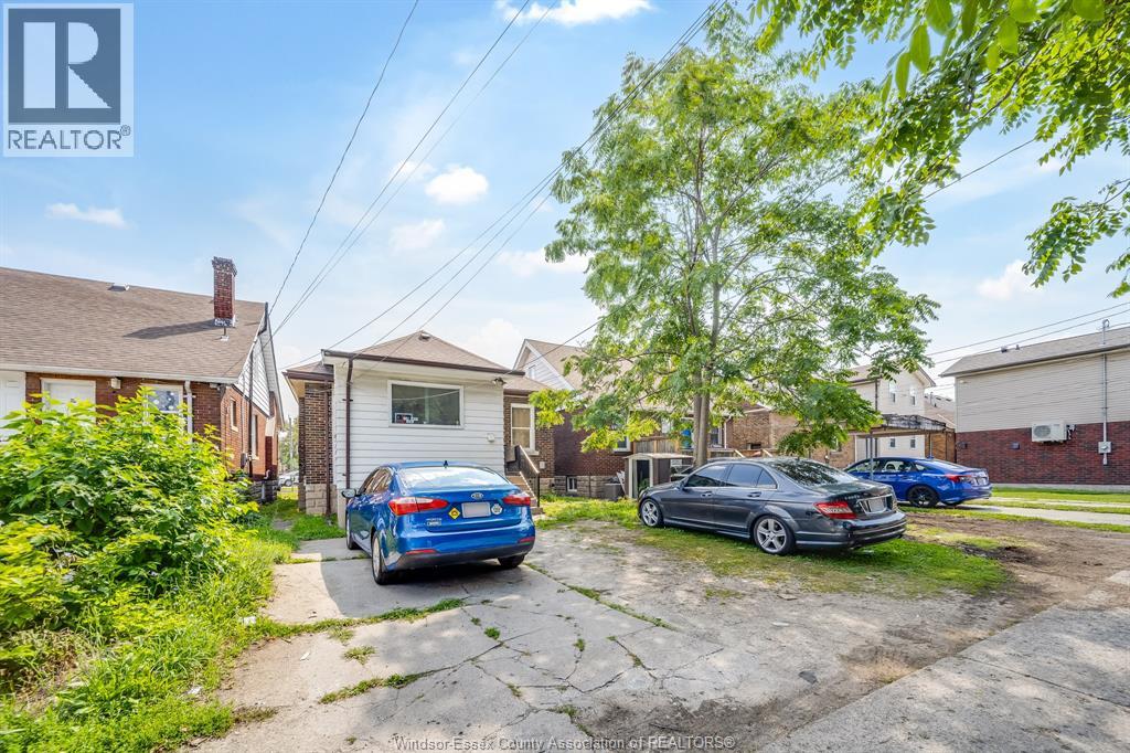 631 RANKIN AVENUE - 40