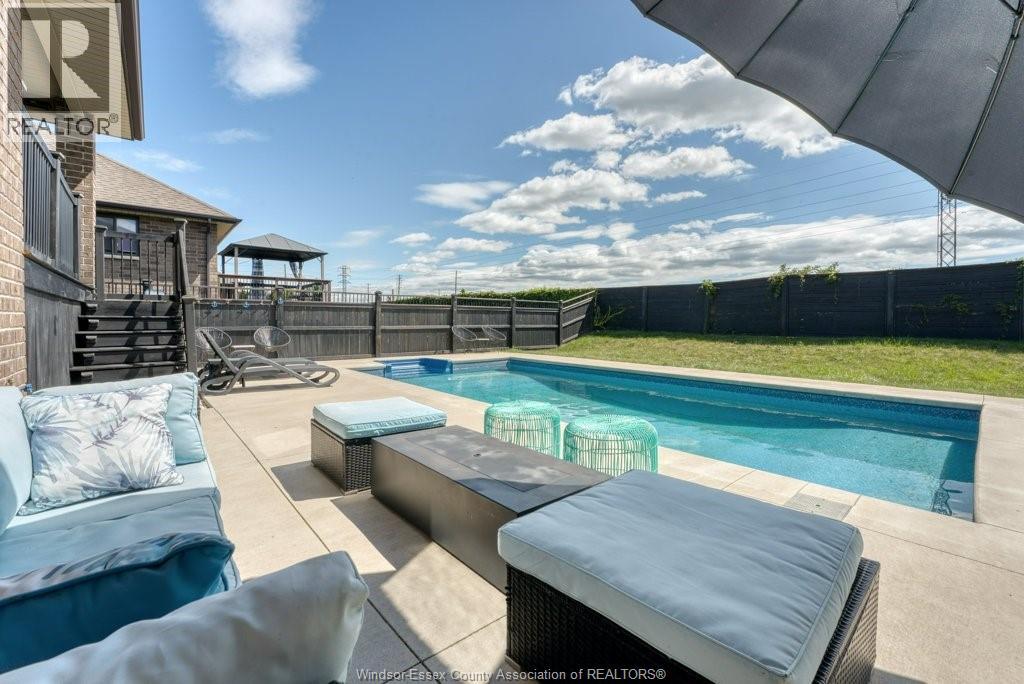 375 PIROLI CRESCENT - 43