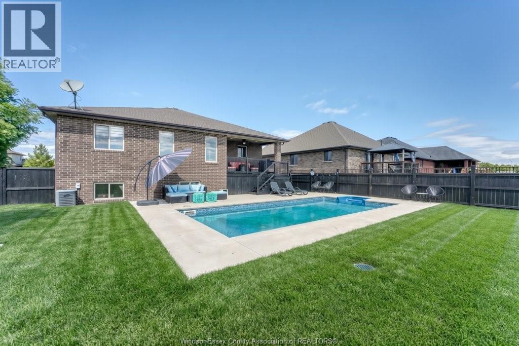 375 PIROLI CRESCENT - Image 44