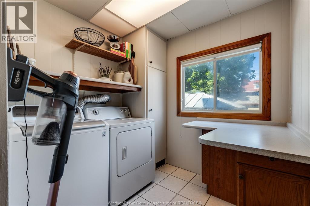 203 Moy AVENUE - Image 38