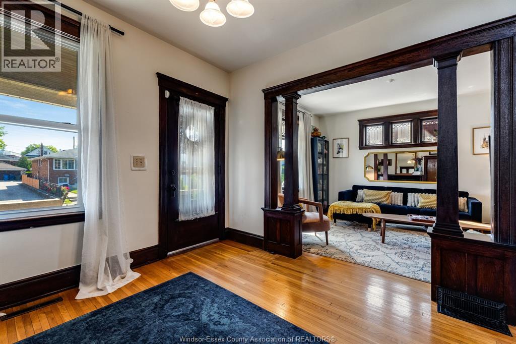 203 Moy AVENUE - 5
