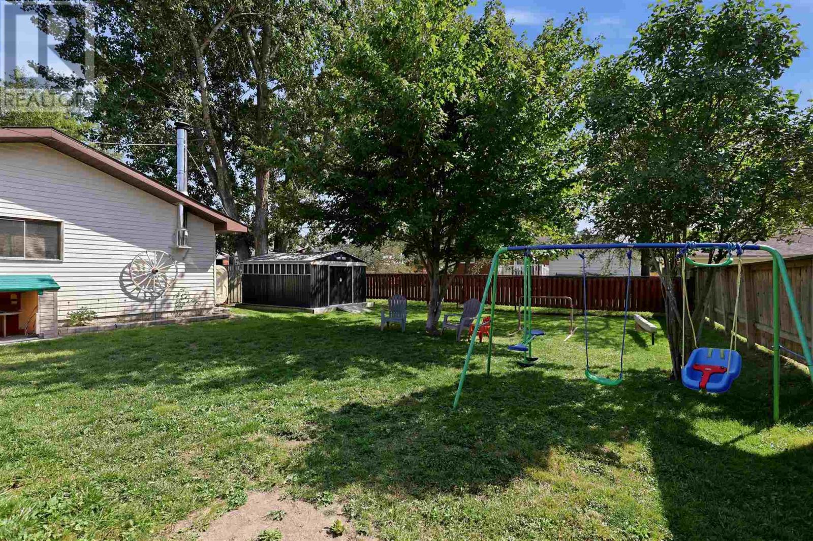 371 Doncaster RD - Image 39