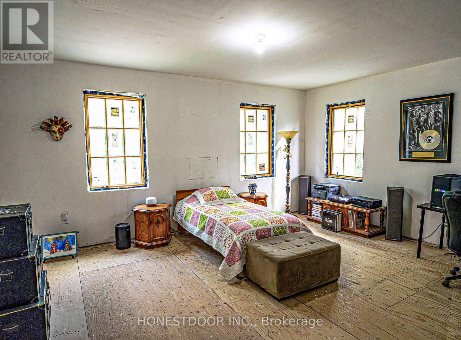 40 OLD CHURCH ROAD - Image 33