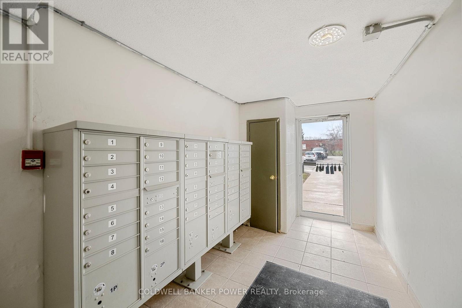 2 bedroom Single Family interior view, 110- 1830 Dumont Street, London East (East H), Ontario