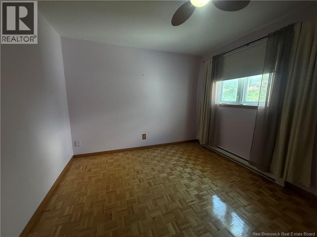 3783 Rue Principale - 24