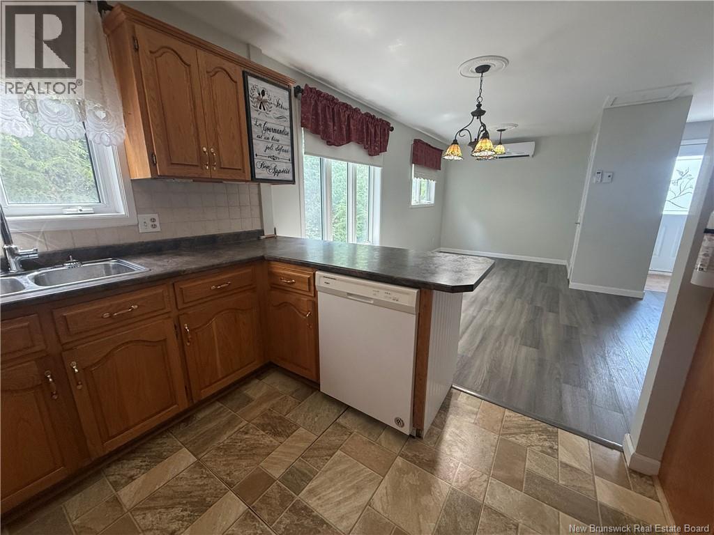 3783 Rue Principale - 17