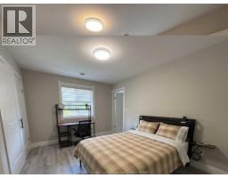 3pc Ensuite bath - 917 Mckay Avenue Unit# Front-room 1-5, Windsor, ON N9B2A4 Photo 10