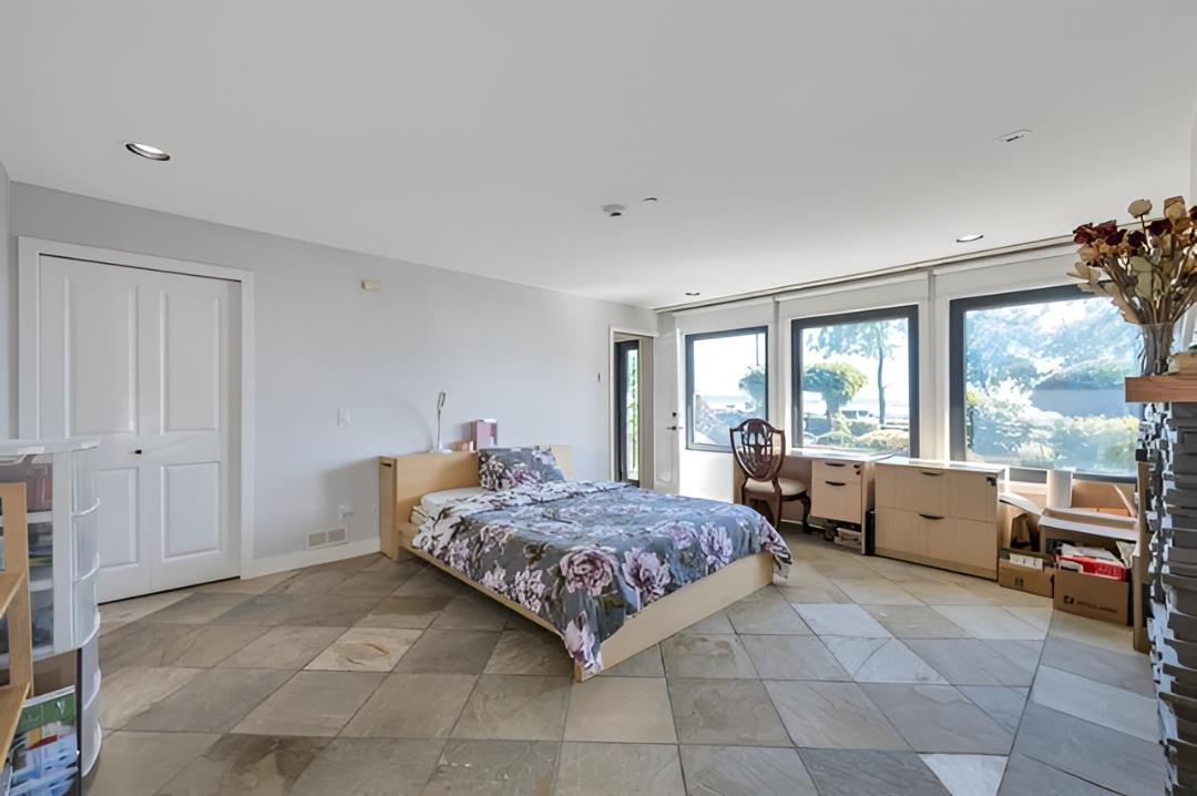 14647 MARINE DRIVE, White Rock - Image 1