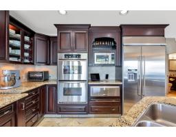 14647 Marine Drive, White Rock, BC V4B1B8 Photo 13