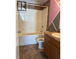 31, 6802 50 Avenue, Camrose, AB T4V5C7 Photo 14