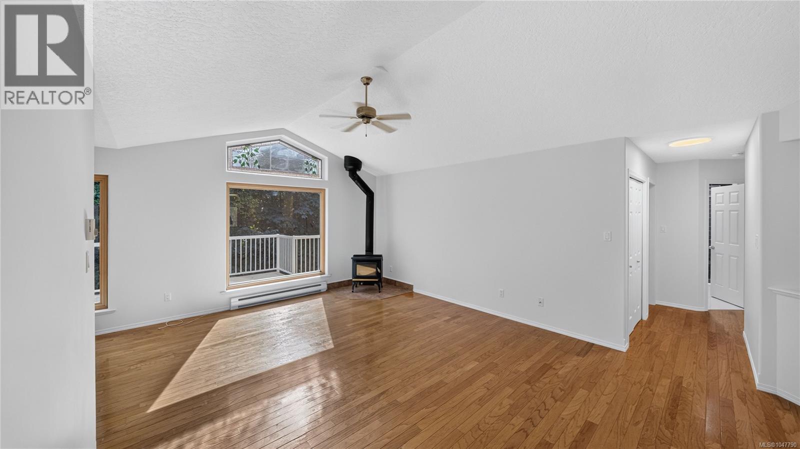 1170 Woodley Ghyll Dr - Image 3