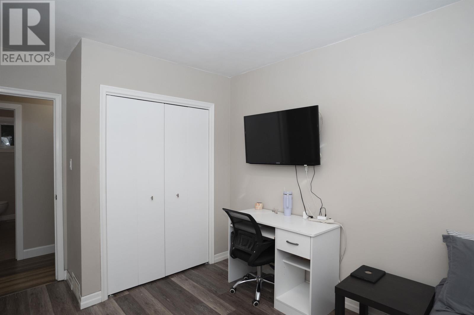 600 Ashdale PL - Image 24