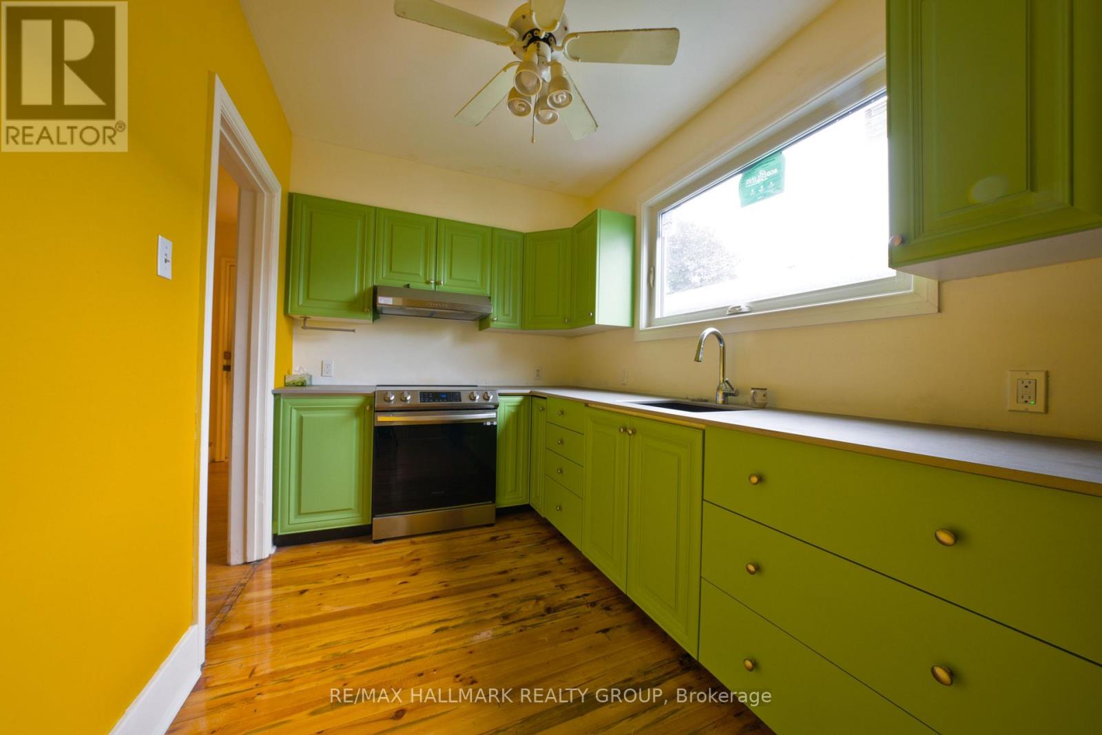 1357 RAVEN AVENUE - 2