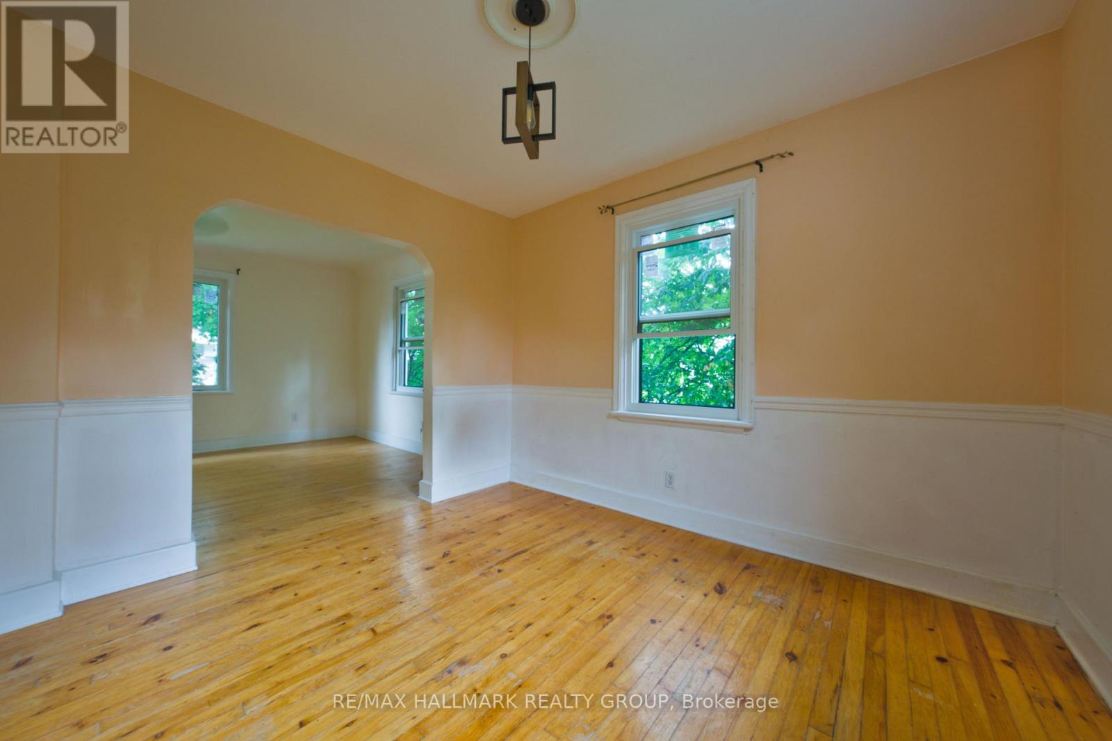 1357 RAVEN AVENUE - 5