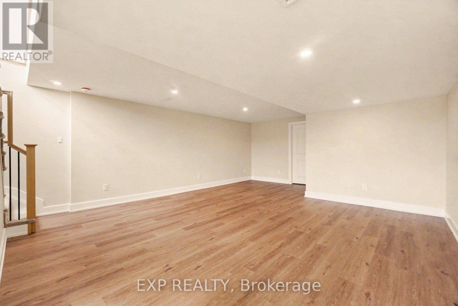 183 CRAIG DUNCAN TERRACE - 31