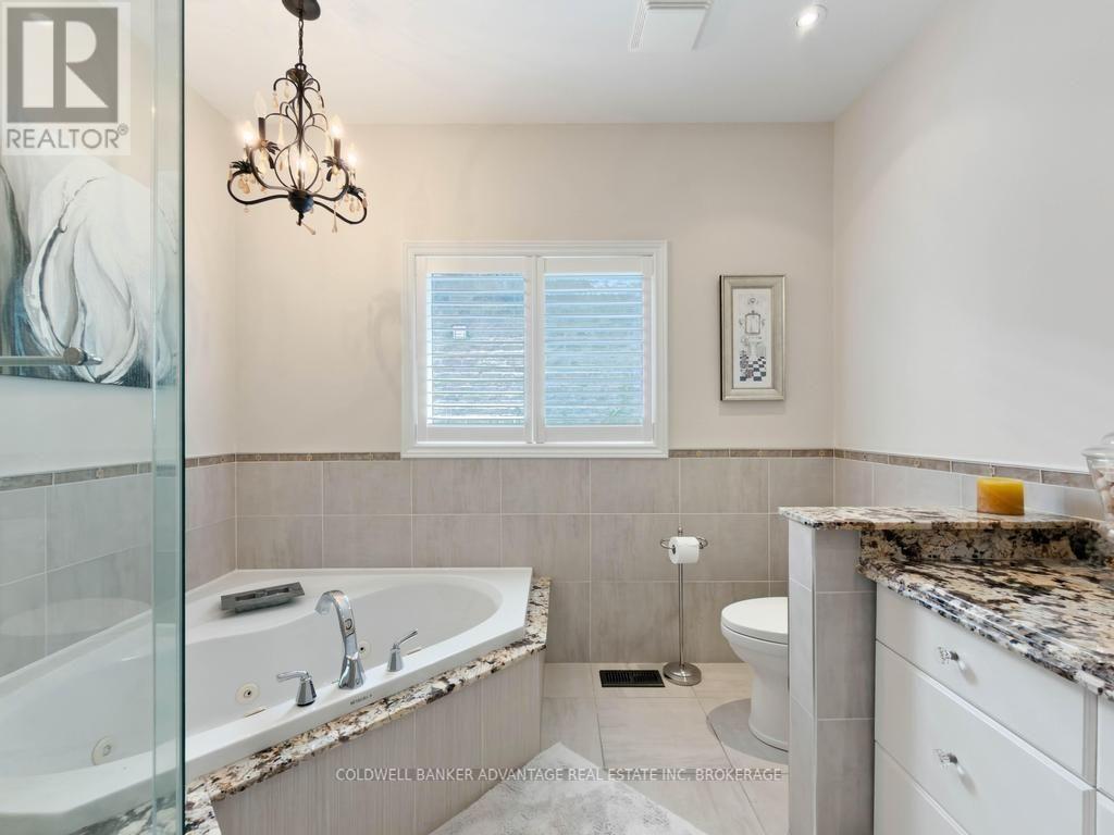 10 STONEGATE PLACE - 26