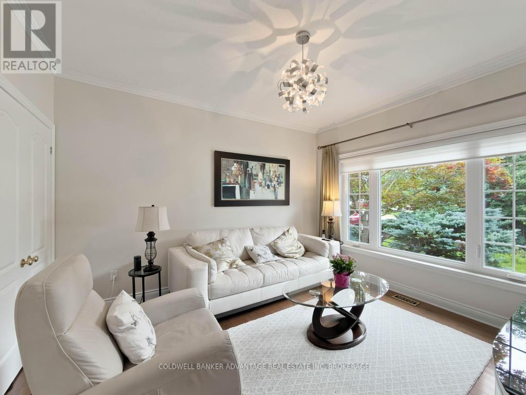 10 STONEGATE PLACE - Image 9