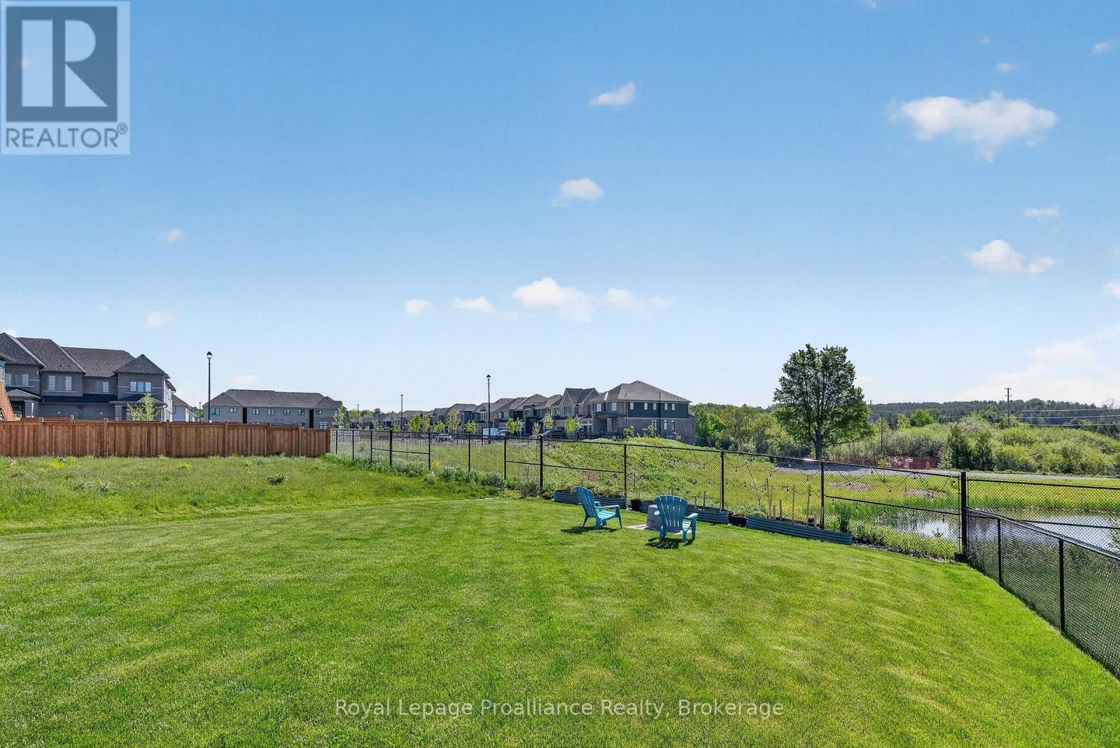 998 TRAILSVIEW AVENUE - Image 45