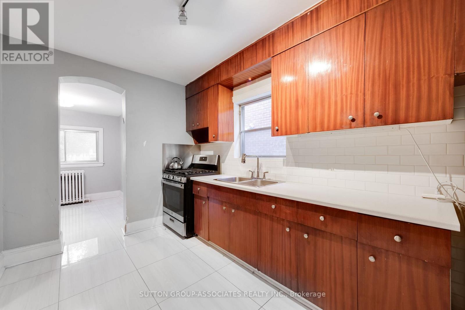 76 ST ANNES ROAD - Image 11