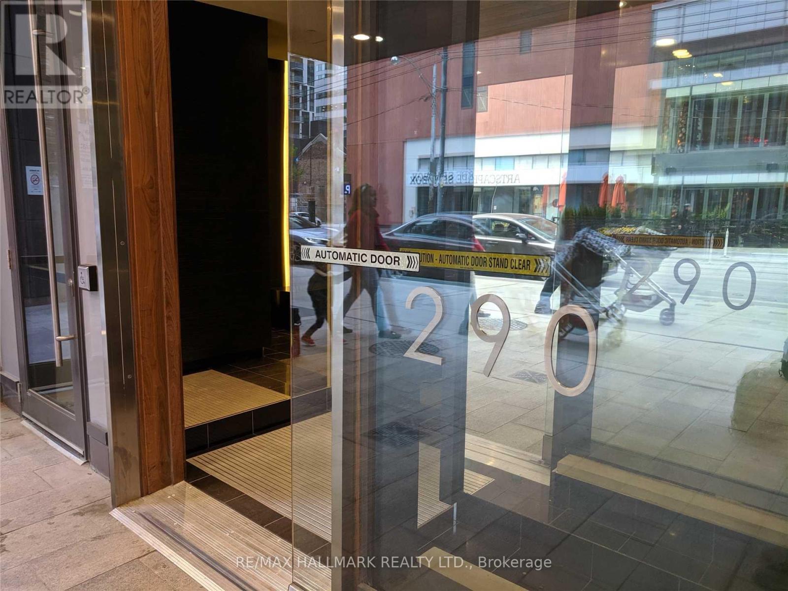 Photo of 290 Adelaide Street