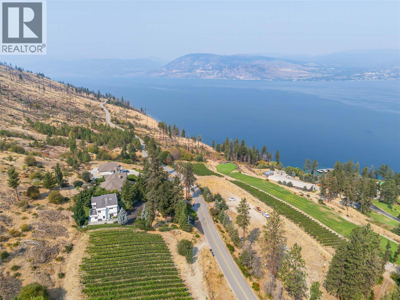 5851 Lakeshore Road - Image 42