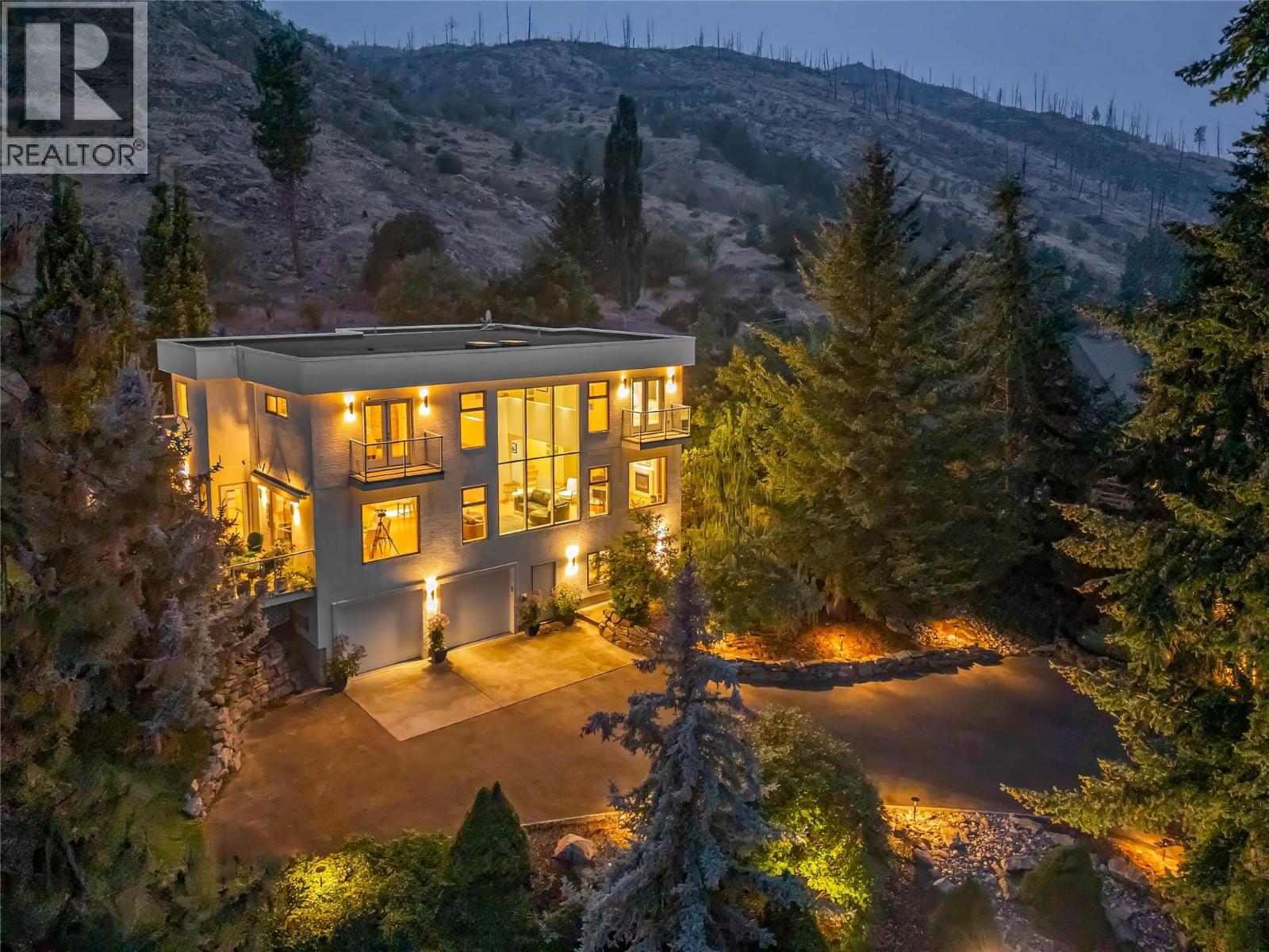 5851 Lakeshore Road - Image 50