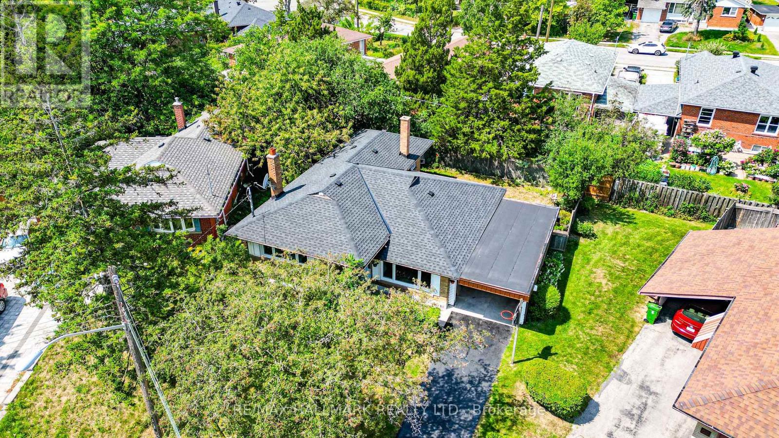 54 CHARLEMONT CRESCENT - 30