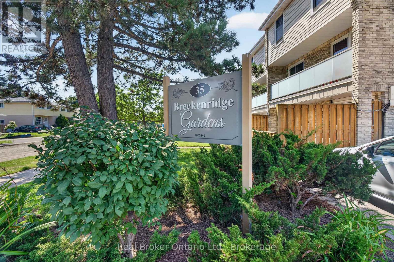 29 - 35 BRECKENRIDGE DRIVE — photo 2