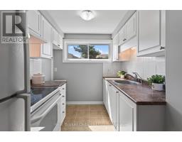 29 - 35 Breckenridge Drive, Kitchener, ON N2B3H5 Photo 13