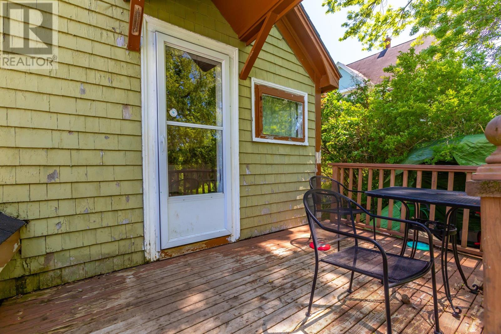 139 South Street - Image 31