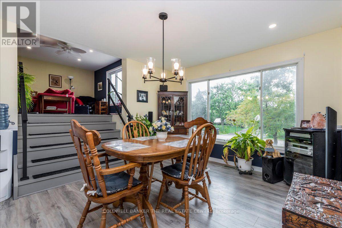 2593 LAWRENCE AVENUE - Image 11
