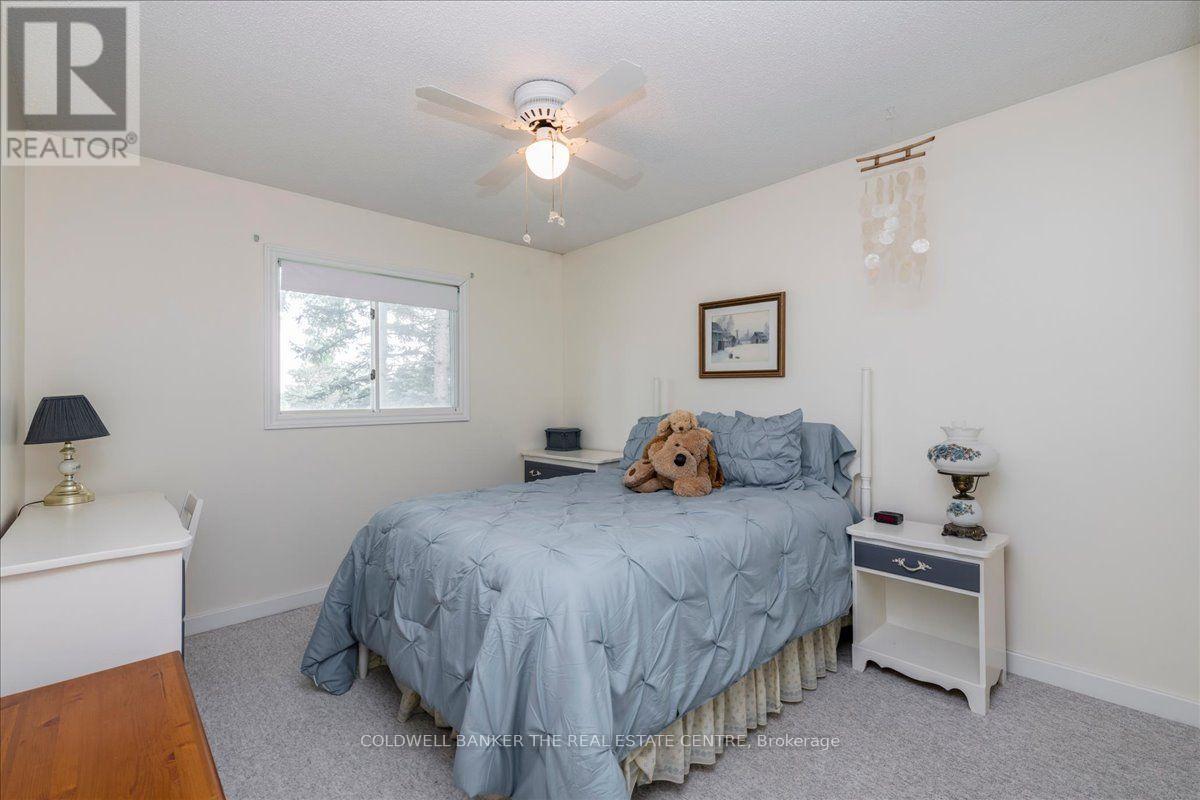 2593 LAWRENCE AVENUE - Image 19