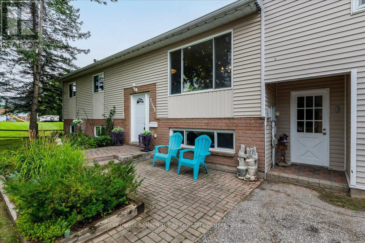 2593 LAWRENCE AVENUE - 3