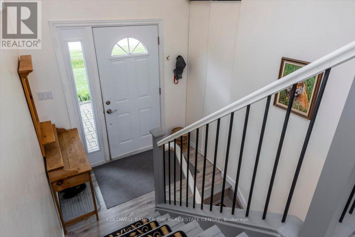 2593 LAWRENCE AVENUE - Image 4
